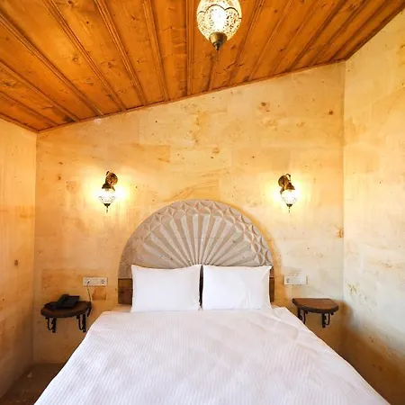 Rocca Stone House Hotel