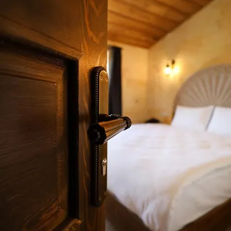 Rocca Stone House