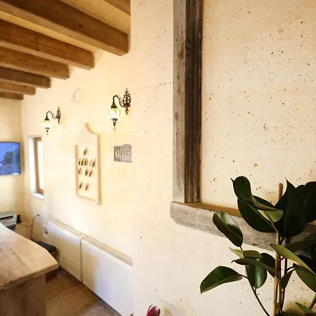 Rocca Stone House