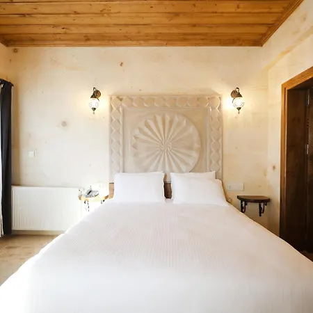 Rocca Stone House 格雷梅