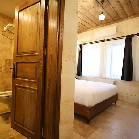 Rocca Stone House 酒店 *