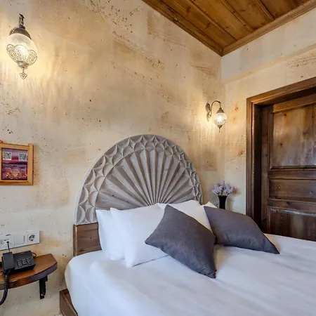 Hotel Rocca Stone House *