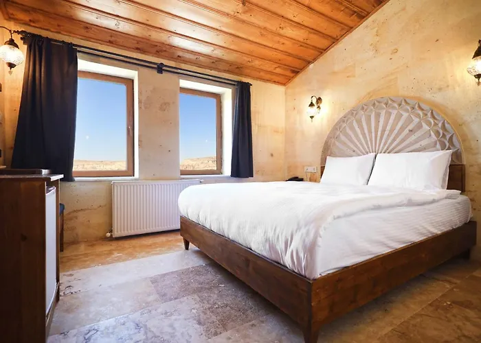 Rocca Stone House Hotel *