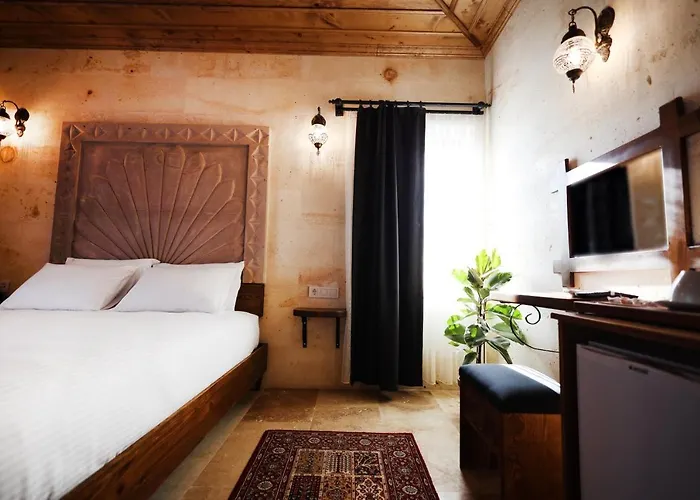 Rocca Stone House Hotel *